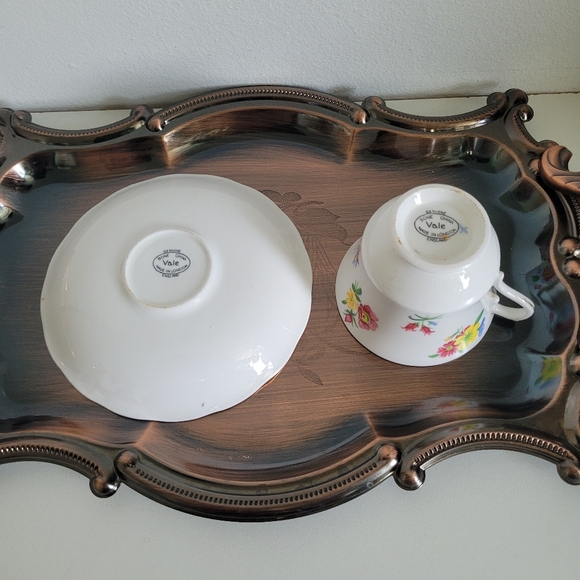 Vintage Vale Tea Cup and Saucer - Picture 5 of 6